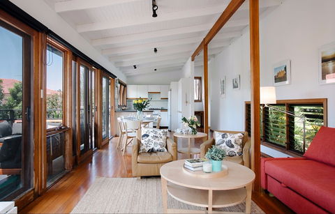 The Loft House At Coalcliff - Accommodation NT 8