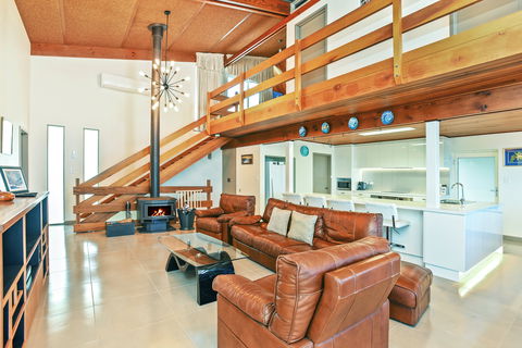 104 Gold Coast Drive, Carrickalinga - Accommodation NT 1