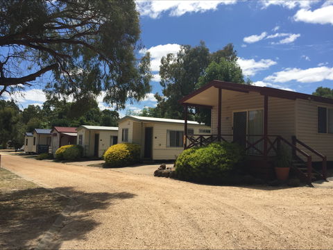 Acacia Caravan Park And Holiday Units - Accommodation NT 0