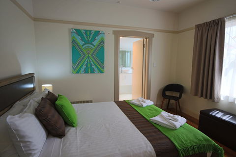Amy Cottage - Accommodation NT 9