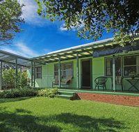 Beach and Lake Getaway - NT Tourism