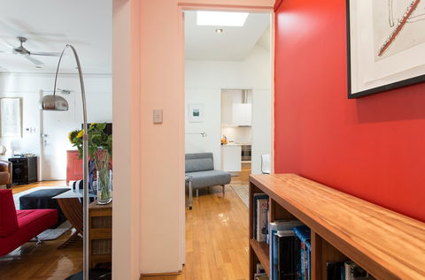 Boutique Apartment Redfern - Accommodation NT 5
