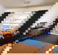 City Oasis Inn