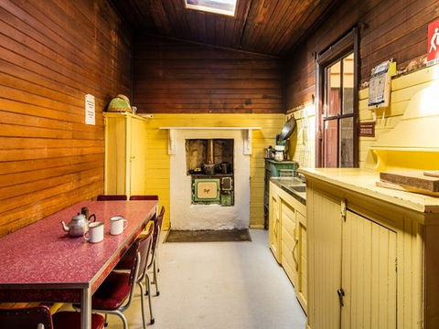 Daffodil Cottage - Accommodation NT 4