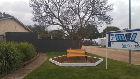 Eldorado Tourist And Residential Park - Accommodation NT 8