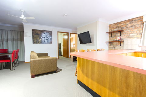 Harvest Lodge - Accommodation NT 9