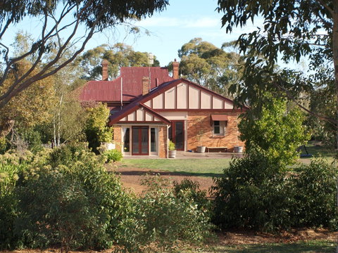 Pierrepoint Wines Bed & Breakfast - Accommodation NT 0