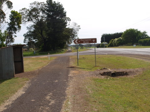 Pierrepoint Wines Bed & Breakfast - Accommodation NT 3