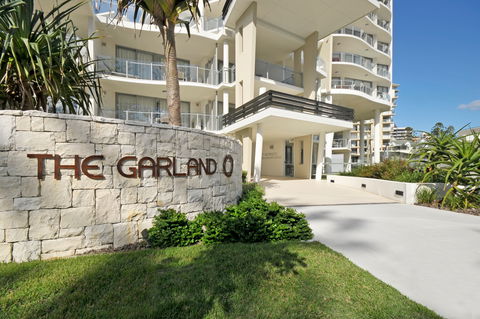 St George's Defence Holiday Suites Incorporating The Garland Luxury Apartments - Accommodation NT 0