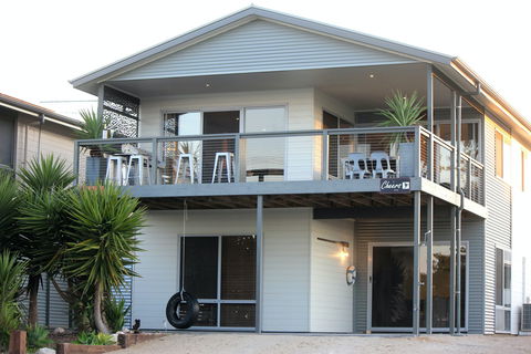Cheers - Accommodation NT 0