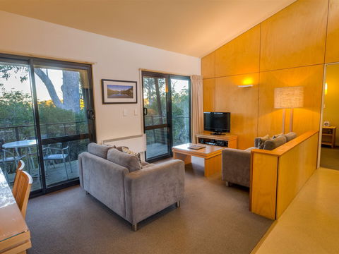 Cradle Mountain Wilderness Village - Accommodation NT 1