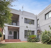 Duplex by the Sea - NT Tourism
