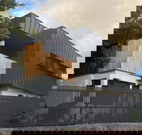 Lucent Art House  Stirling Curated Accommodation - Accommodation NT