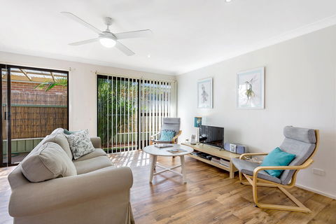 Shearwater At Shoal Bay Cottage One - Dogs Welcome! - Accommodation NT 0