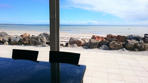 The Beach House At Chinaman Wells - Accommodation NT 1