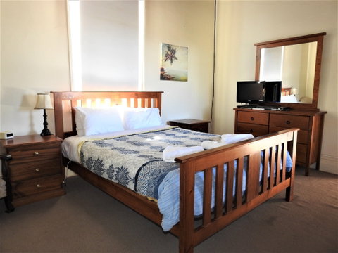 Victoria Hotel Accommodation - Accommodation NT 1