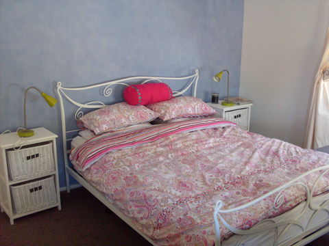 Bush And Bay Cottage - Accommodation NT 2