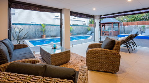 Living The Dream - Accommodation NT 1
