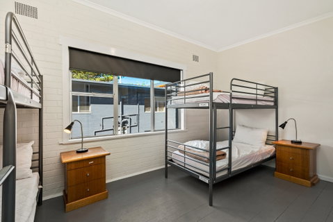 North Pier Hotel - NT Tourism 1