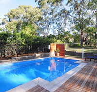 Poolside  Jervis Bay - NT Tourism