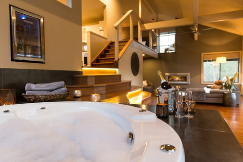 The Edge Villa - Hunter Valley Luxury Escape - Accommodation NT 0