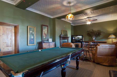 The Coffee Palace - Accommodation NT 2