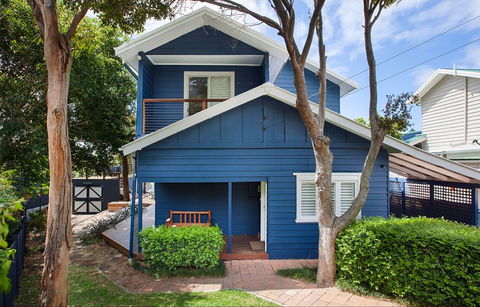 The Blue House At Wombarra Beach - Accommodation NT 0