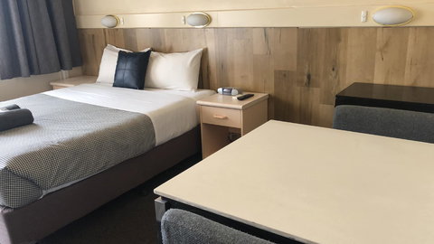 Wattle Tree Motel - Accommodation NT 2