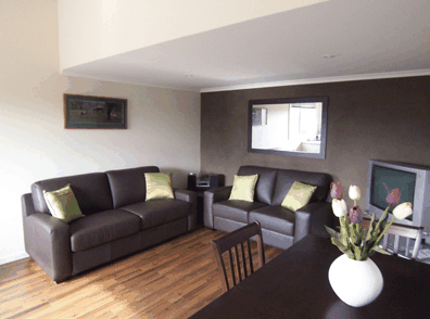 Off Mountain Accommodation - Accommodation NT 2