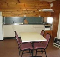 Anglers Reach Lakeside Village - Accommodation NT