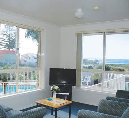Captains Quarters - Accommodation NT 2