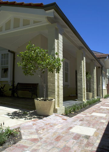 Elwood VIC Accommodation NT