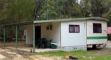 Lake Navarino Holiday Park - Accommodation NT 0