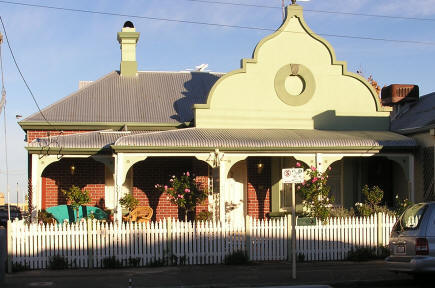 Heritage Cottage Bed And Breakfast - Accommodation NT 1