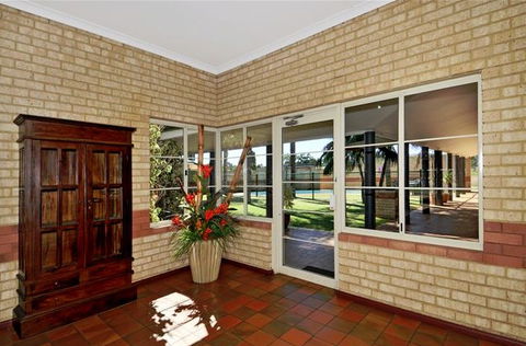 Drakesbrook Hotel Motel - Accommodation NT 1