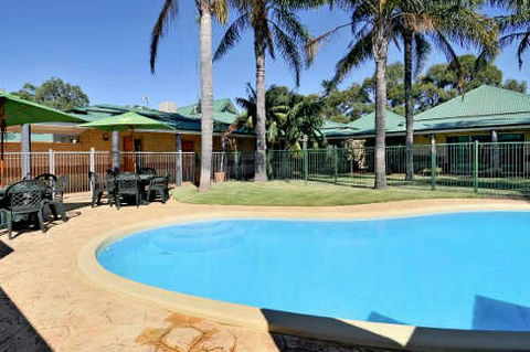 Drakesbrook Hotel Motel - Accommodation NT 3