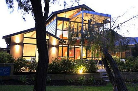 Halcyon Bay - Accommodation NT 0