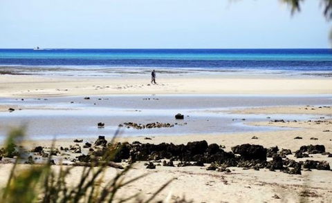 Halcyon Bay - Accommodation NT 5