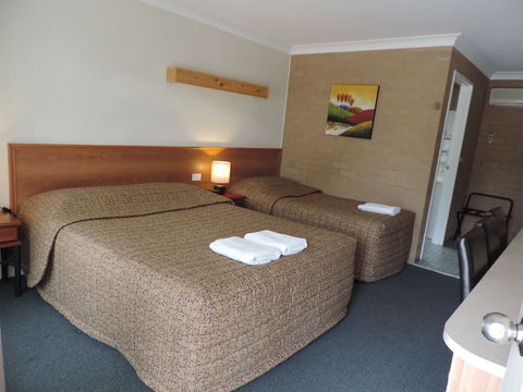 Alexander Motor Inn Moree - Accommodation NT 1