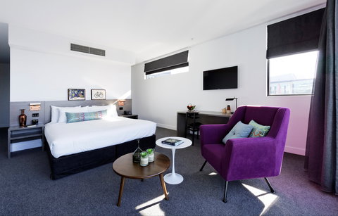 Alpha Mosaic Hotel Brisbane - Accommodation NT 1
