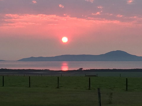 Black Cockatoo Cottages - Accommodation NT 1