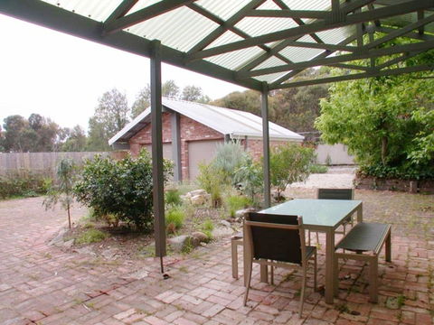 Century 21 SouthCoast: Estar - NT Tourism 1