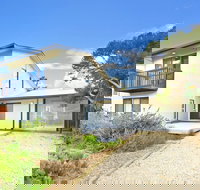 Century 21 SouthCoast Tennis Elbow - Accommodation NT