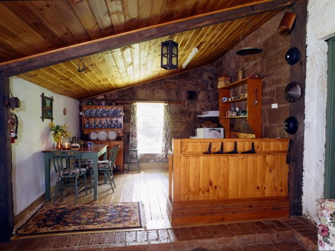 Hamilton's Cottage Collection And Country Gardens - Edwards - Accommodation NT 2