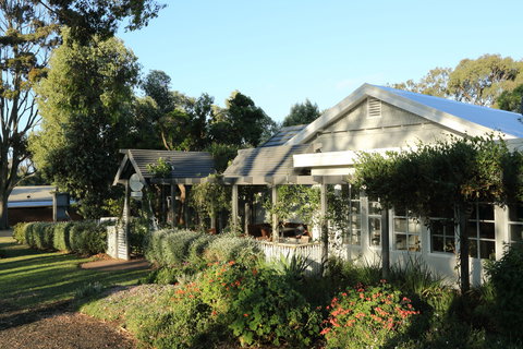 Holmwood Guesthouse And Spa Cottages - Accommodation NT 0