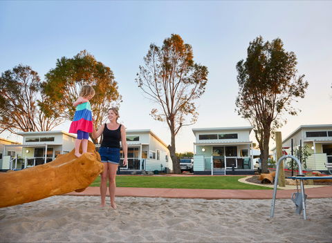 RAC Cervantes Holiday Park - Accommodation NT 2