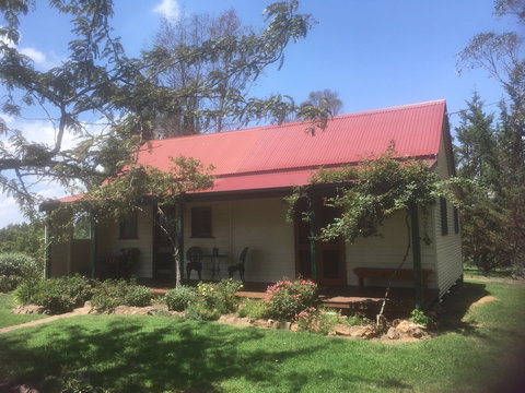 Red Hill Cottage - Accommodation NT 0