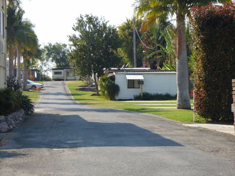 Sundowner Caravan Park - Accommodation NT 0