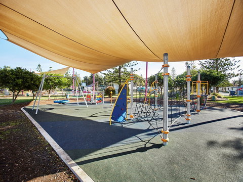 Toowoon Bay Holiday Park - Accommodation NT 2