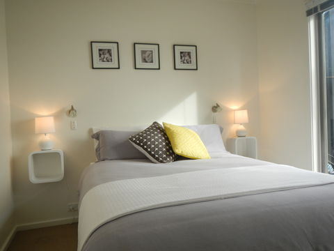 Washpool Retreat- Waterfront Living - Accommodation NT 2